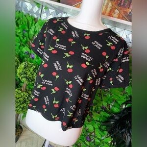 XL Vibe N’ Black Crop Black Roses text Como La Flor (As the flower) Cotton